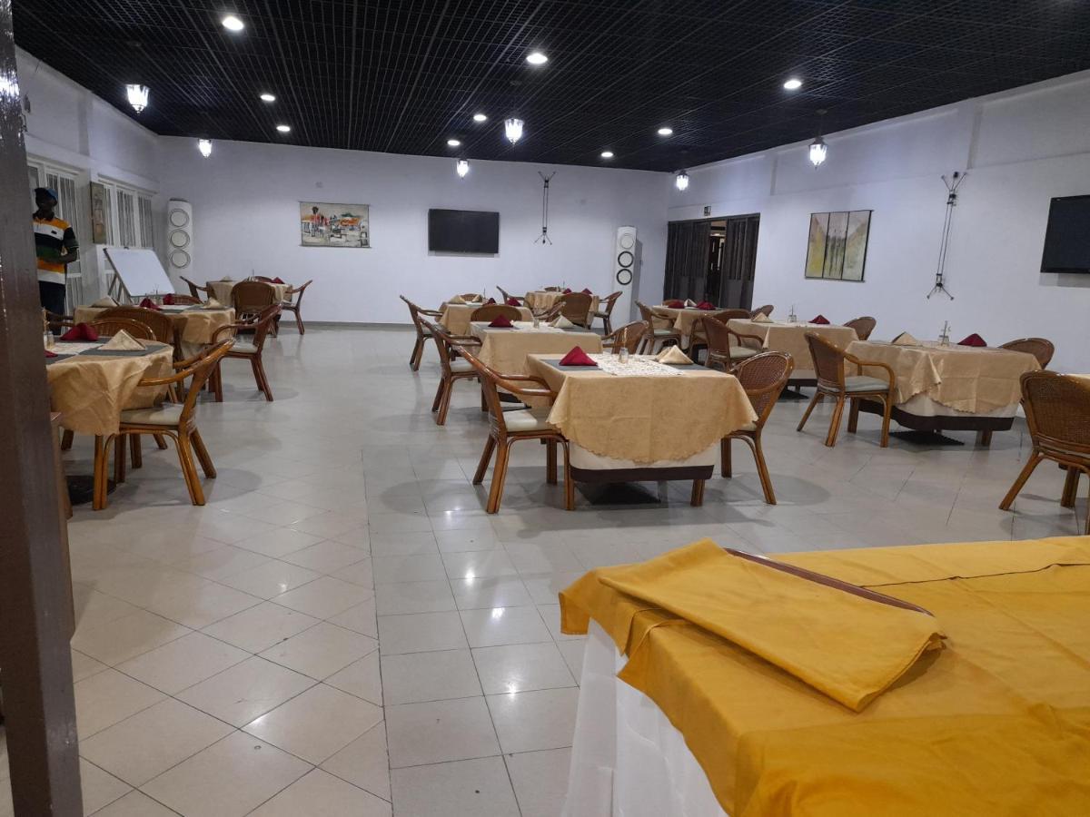 Lungi Airport Hotels Tulun Extérieur photo