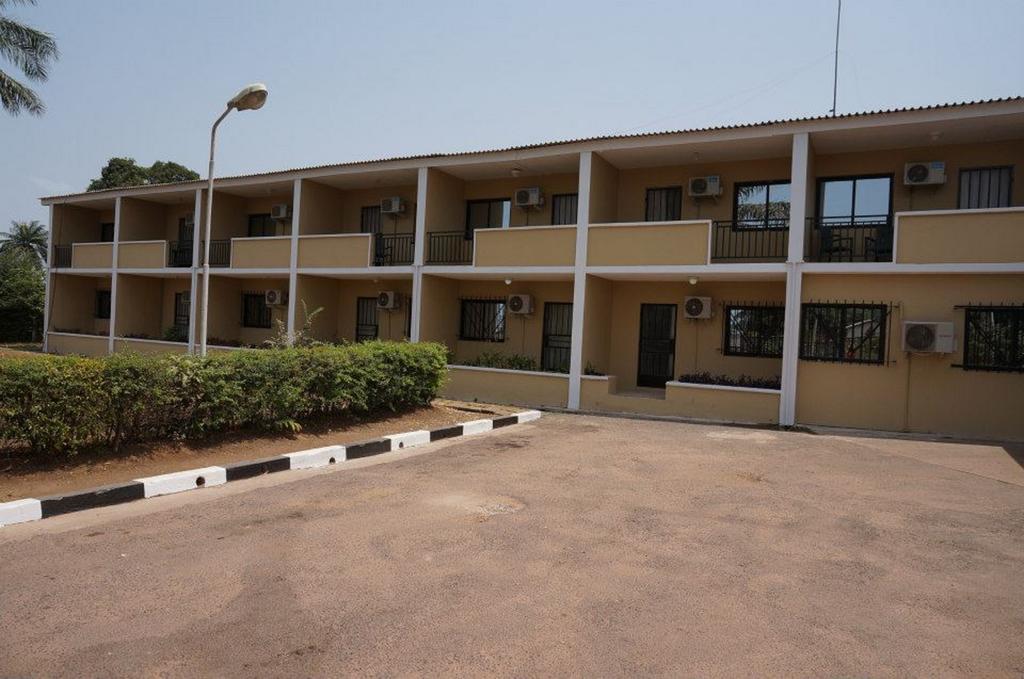 Lungi Airport Hotels Tulun Extérieur photo