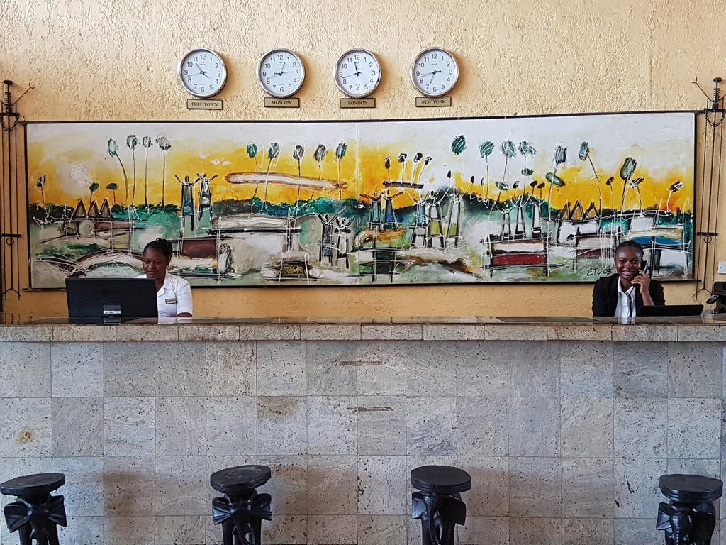 Lungi Airport Hotels Tulun Extérieur photo